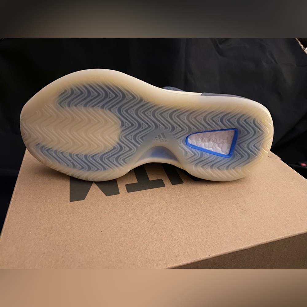 Yeezy QNTM 5y - Picture 3 of 7